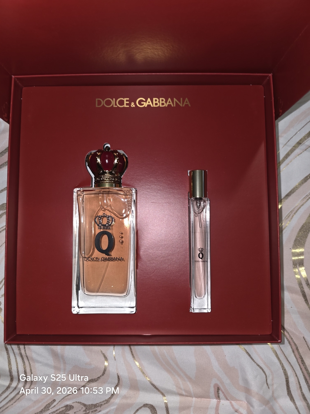 Dolce & Gabbana Q Set. 3.3oz Parfum And 0.33 Travel Spray. New In Box